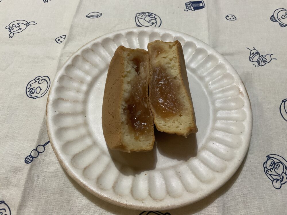 白あんの蜂楽饅頭
